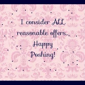 Hi darlings. Feel free to make an offer